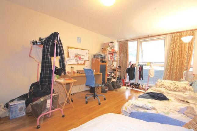 Woodhall, Robert Street, NW1, London photo 4