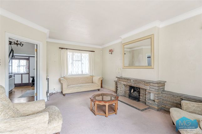 76, Manor Drive, London photo 3
