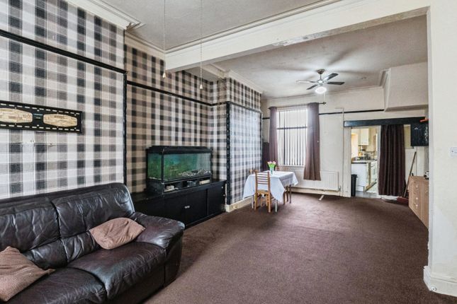 328, Waterloo Road, Blackpool photo 3