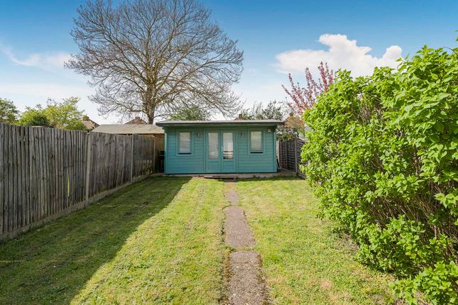 95, Burnham Road, Dartford photo 4