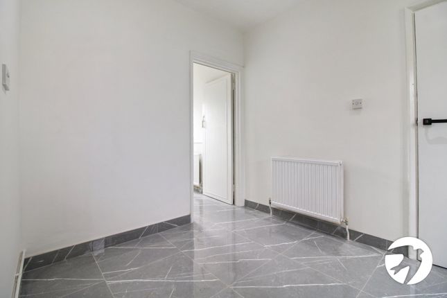 Terraced house to rent in Mayeswood Road, London