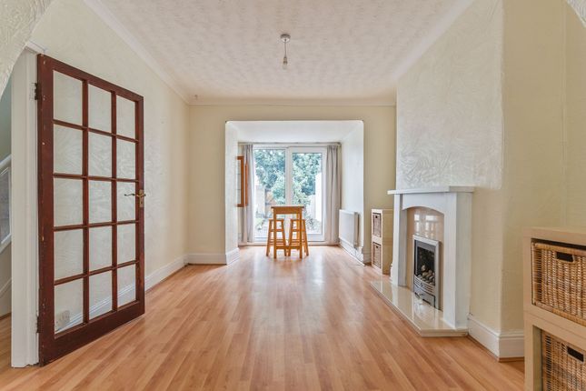 4 Windsor Terrace, Newport photo 3