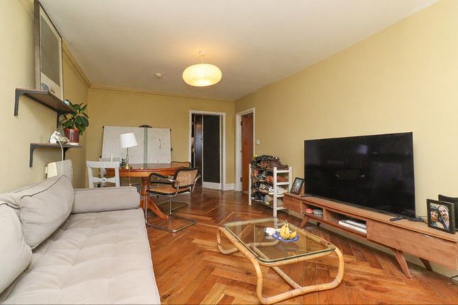 Flat 4, 43, Hawley Square, Margate photo 2