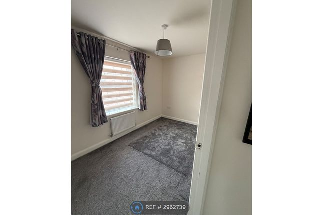 Johnson Close, Wigston photo 3