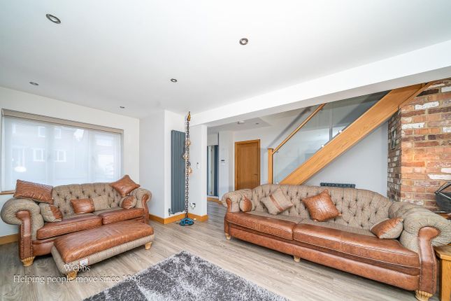 12, Chase Side Drive, Rugeley photo 4