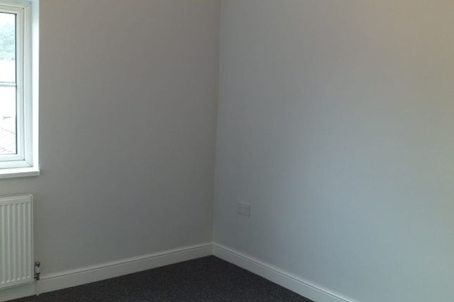 L/O, 38, Thomas Road, Doncaster photo 4