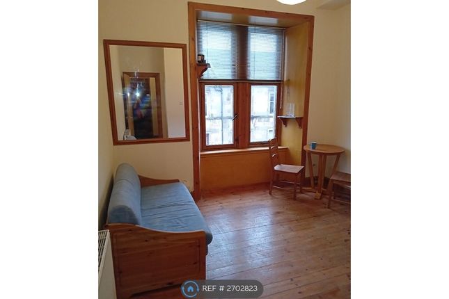Flat, Muirpark Street Partick, Glasgow photo 2
