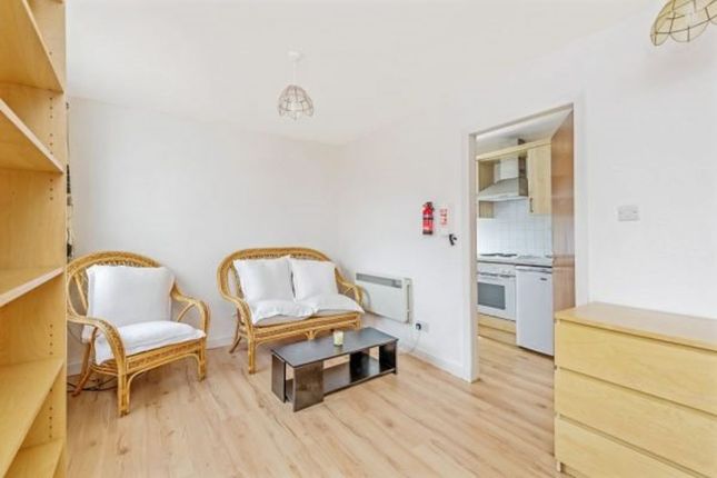 Flat to rent in Winram Place, St. Andrews