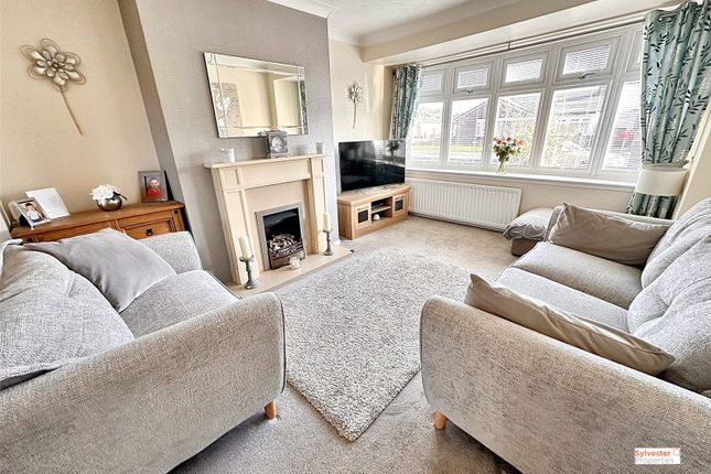 21, Windermere, Birtley photo 3