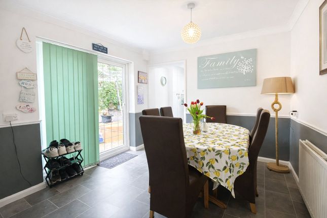 74, Milton Street, Brixham photo 4