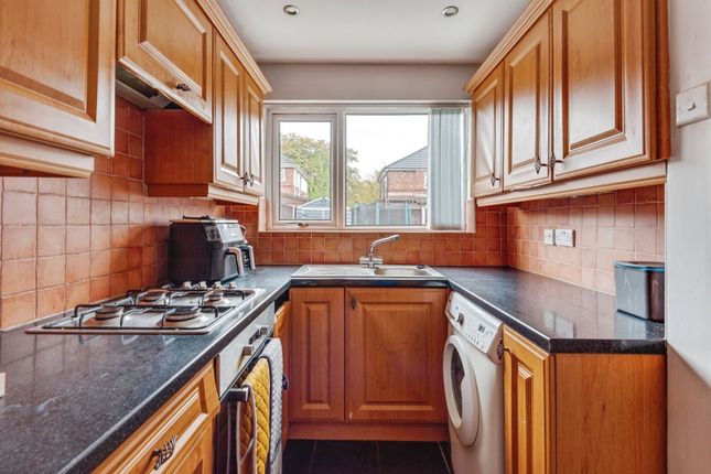 47, Inchcape Road, Merseyside photo 3