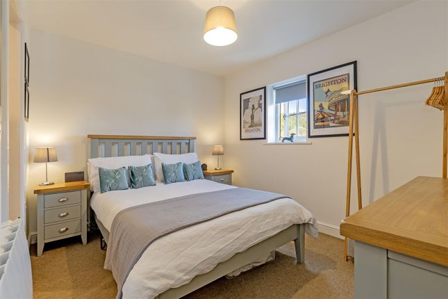 3, Glebe Park, Hope Valley photo 4