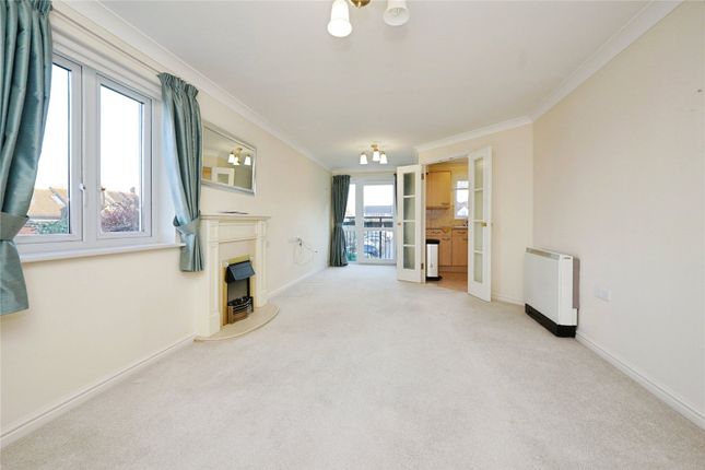 40, Laurel Court, Cheriton photo 2