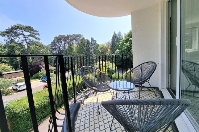 Flat to rent in The Avenue, Branksome Park, Poole BH13