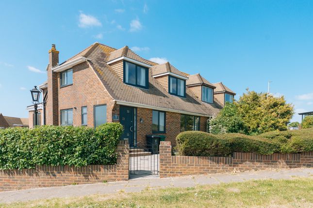Terraced house to rent in Brig-Dan593 - Danehill Road, Brighton, East Sussex BN2. Bills Included.