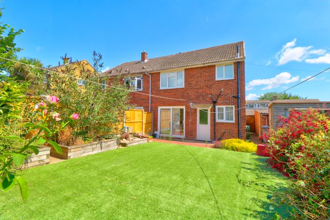 1, Laburnum Lane, Sturry photo 4