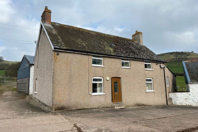 Detached house to rent in Pontfaen, Brecon