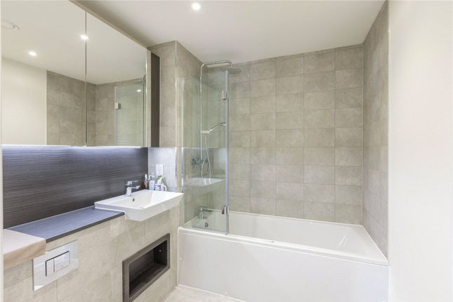Flat 18, Tansy Apartments, 31, Inglis Way, London photo 5