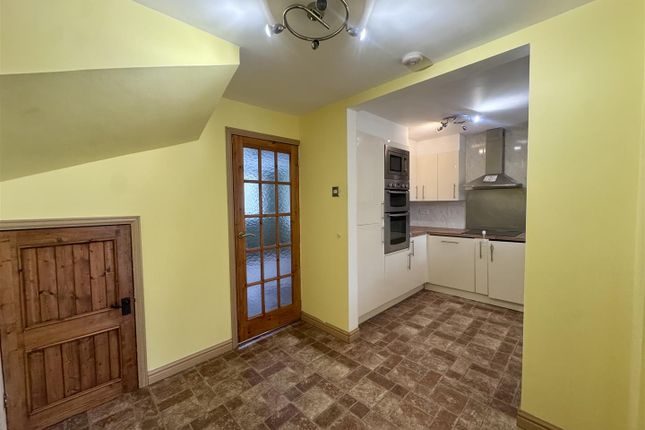 10, Russett Way, Newent photo 2