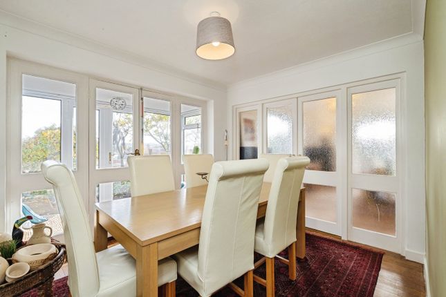 The Lodge, Beach Road, Cromer photo 4