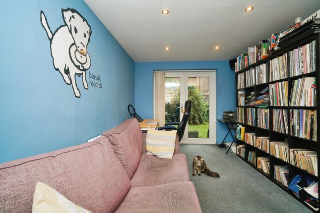 Snug / Office