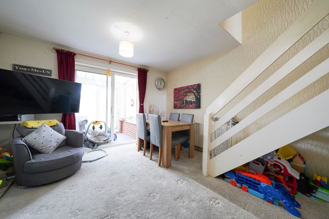 Town house for sale in Sandhurst Close, Leicester, Leicestershire