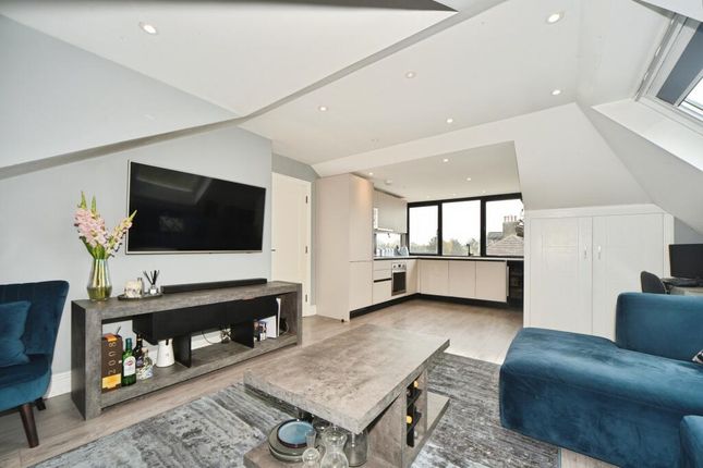 7 alexa apartments, 255 Elmers End Road, Beckenham photo 2