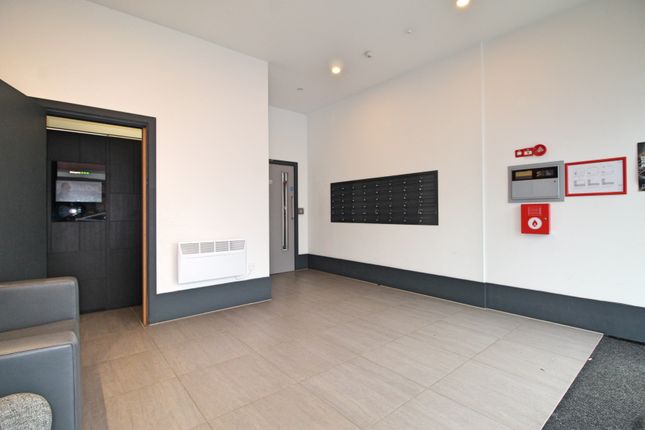 Flat 19, Bryan House 61-69, Standishgate, Wigan photo 3