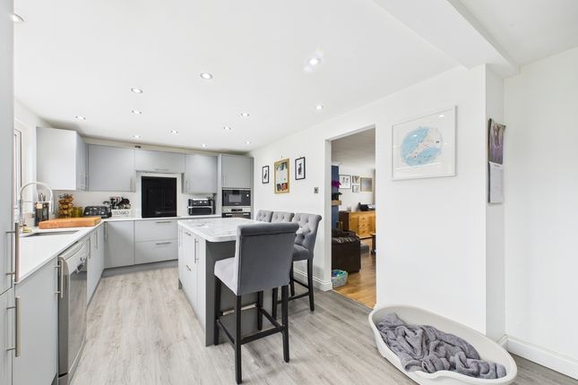 17, Hawthorn Way, Market Drayton photo 2