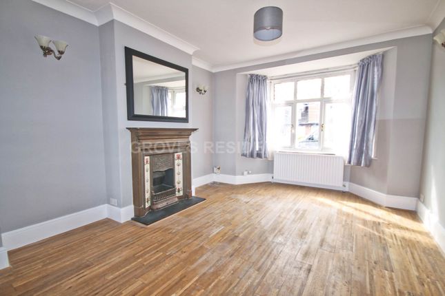 43, Lime Grove, New Malden photo 2
