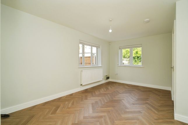 5, Carr Street, Manchester photo 4