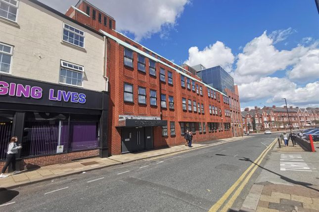 Thumbnail Flat for sale in St Peters House, Doncaster