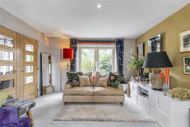 15, Long Hazel Mead, Yeovil photo 2