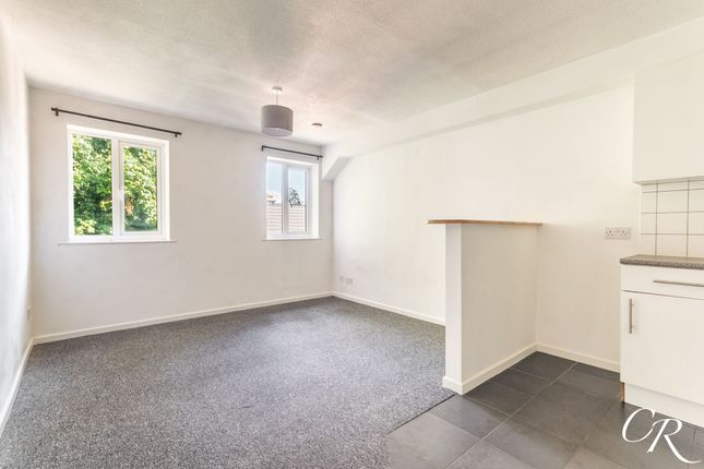 Flat 8, Millbrook Court Millbrook Street, Cheltenham photo 3