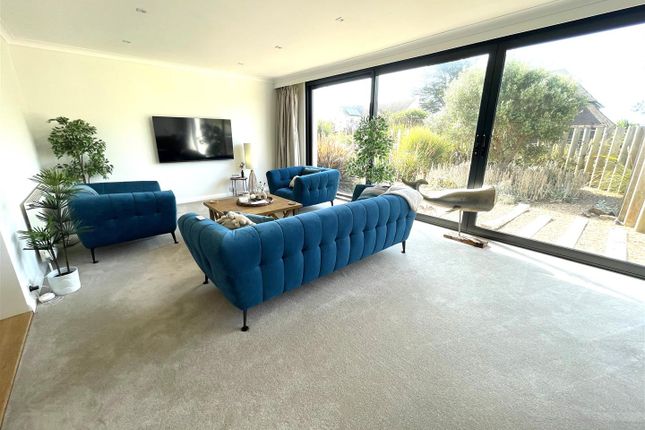 12, Tamarisk Way, Littlehampton photo 2