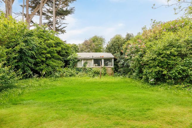 2, Cuppas Hedges, Manor Road, Freshwater photo 4