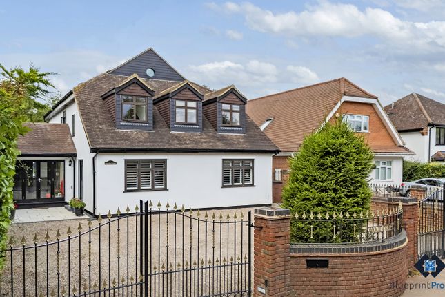 6 Bedroom Detached House