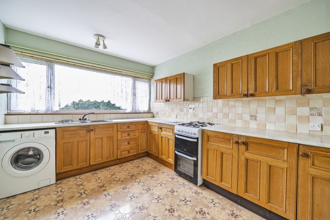 Terraced house for sale in Grasmere Road, Bromley