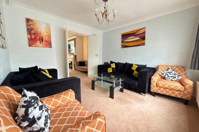 18 Newquay Close, Walsall photo 3
