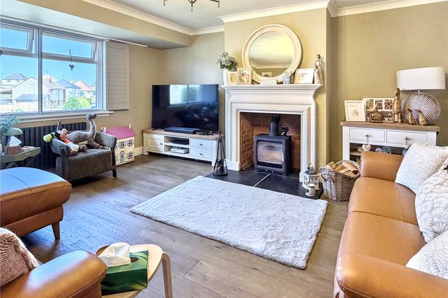 12, Hardthorn Avenue, Dumfries and Galloway photo 3