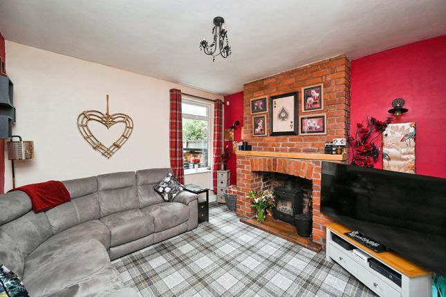 42, Hodgkinson Road, Kirkby-In-Ashfield photo 4