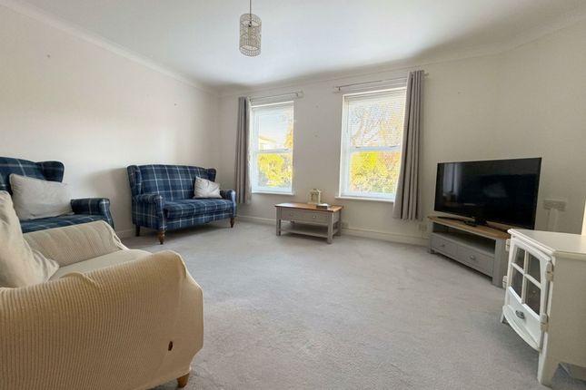 Flat 18, Uvedale Court Coddenham Road, Ipswich photo 2