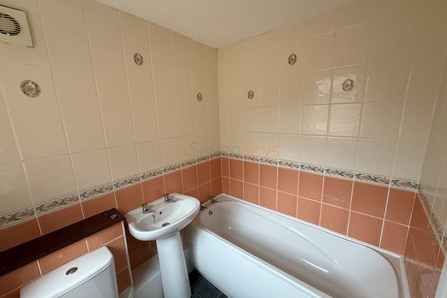 7 George Street, Ferryhill photo 4