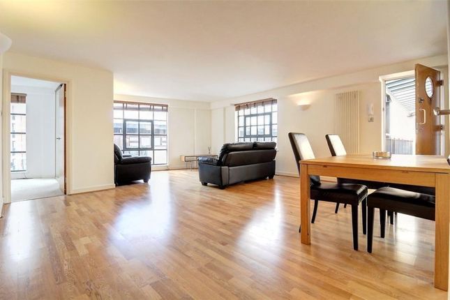 Thumbnail Flat to rent in Merchant Court, Wapping Wall