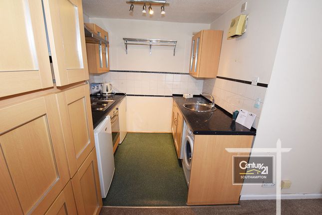 Flat 16, Farringdon House 17, Westridge Road, SOUTHAMPTON photo 3