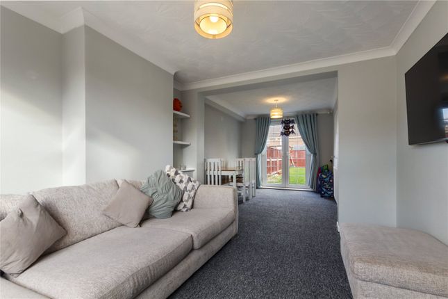 31, Runswick Road, Grimsby photo 3