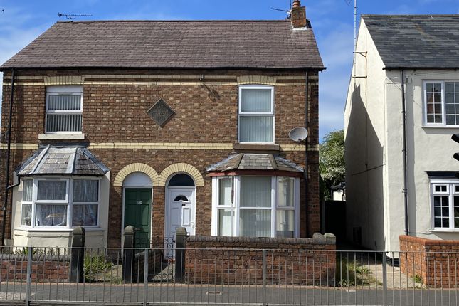 2-bed house on 41, Station Road, Deeside, £80,000