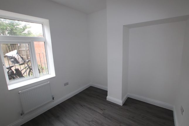 Ground Floor Flat 124, Queens Road, Reading photo 4