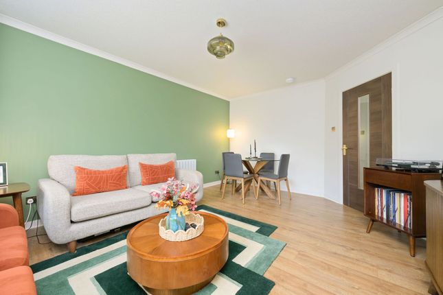 36 Eastcroft Drive, Falkirk photo 4