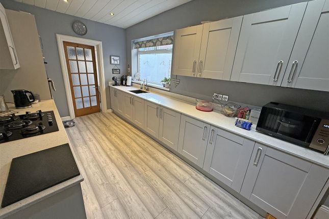 17, Preston Avenue, North Shields photo 4